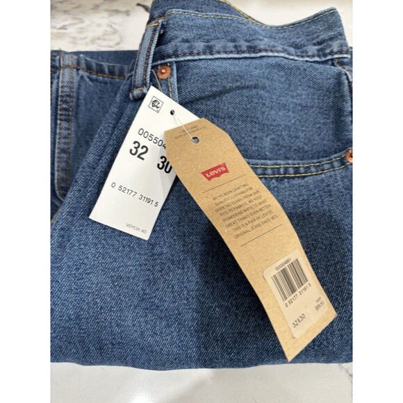 NWT Levi's 505 Men's Jeans 32x30 Regular Fit Straight Leg Stretch - Picture 4 of 4